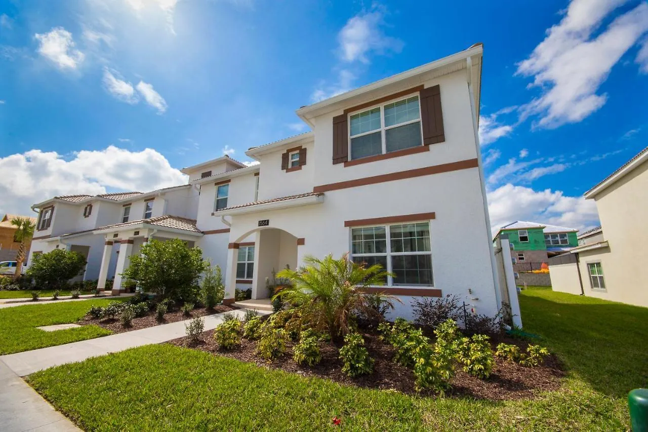 5 Bdrm4 Bath -Champions Gate Golf Resort-Sleep 12 대번포트 펜션