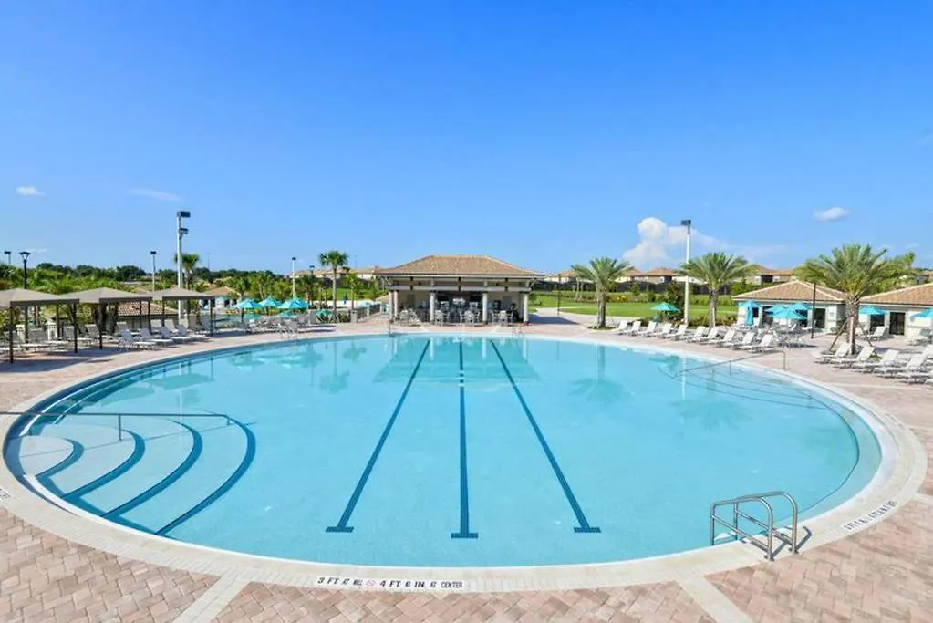 5 Bdrm4 Bath -Champions Gate Golf Resort-Sleep 12 대번포트 펜션